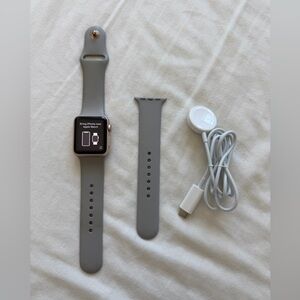 Apple Watch Series 1 38mm Gold Aluminum Case Gray Silicone Band Waterproof